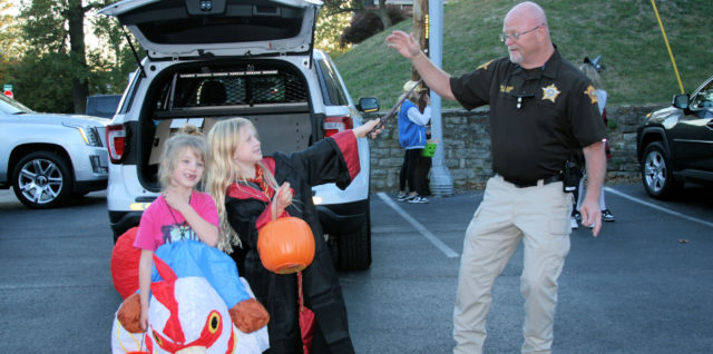 Trunk-Or-Treat